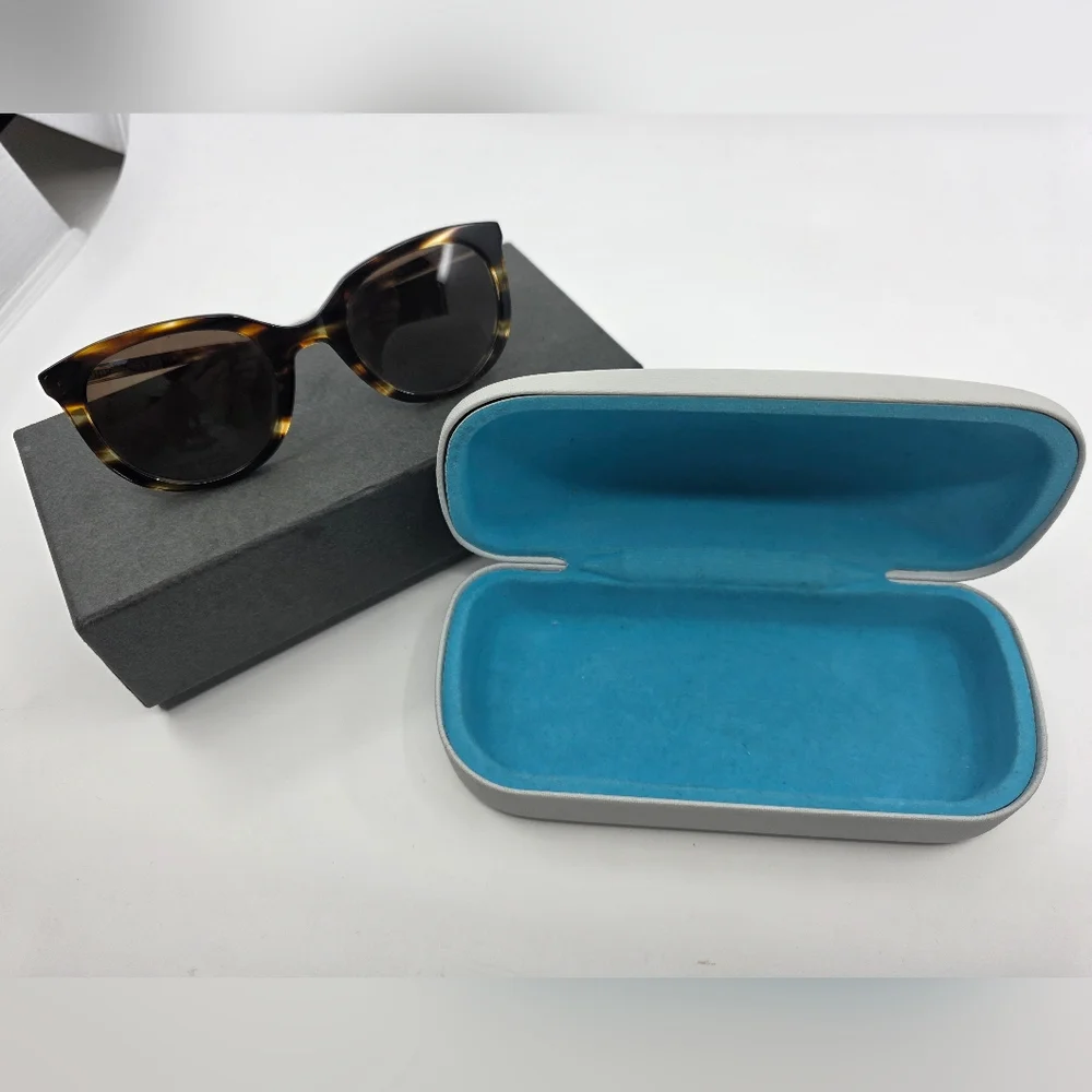 New Old Stock 2015-2016 Warby Parker Laurel Sunglases 16 256 49-22-140 Tortoise - Picture 1 of 13